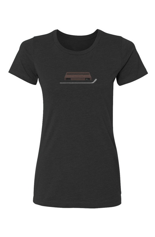 Barn Babe Shinny King Tee Black | Barn Garb Hockey Threads