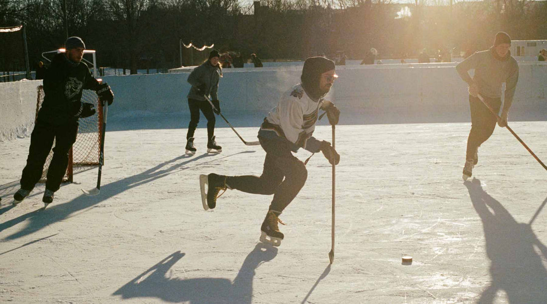 Best Hockey Gear for Adult Beginners